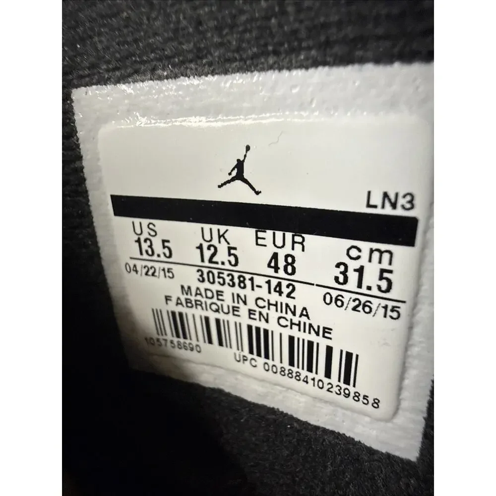 Size 13.5 - Air Jordan 8 Retro Three Peat 305381-142 2015 OG Box